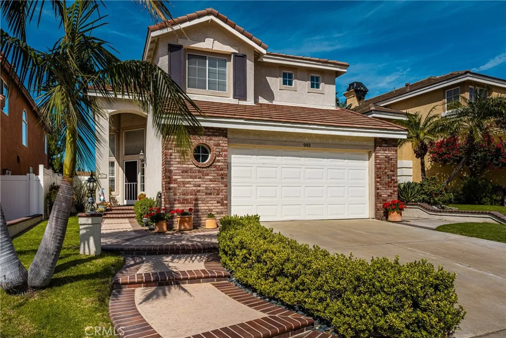 993 S Dylan Way, Anaheim Hills, California 92808 home-pic-6