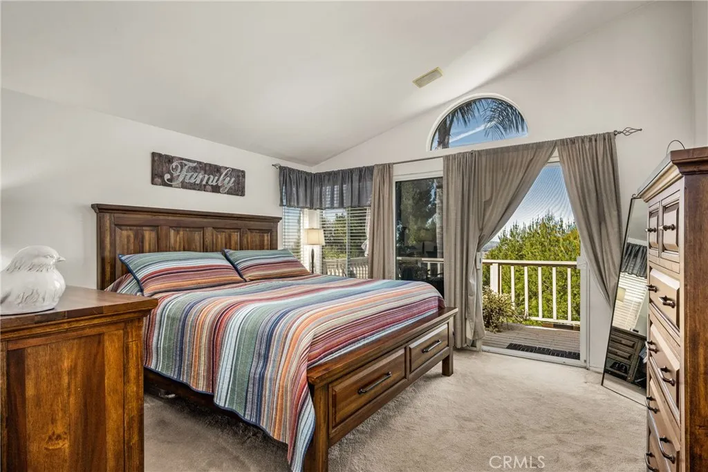 993 S Dylan Way, Anaheim Hills, California 92808 home-pic-32