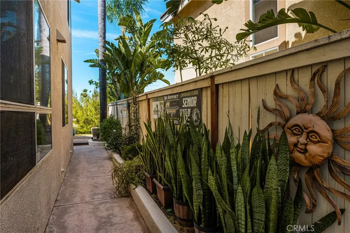 993 S Dylan Way, Anaheim Hills, California 92808