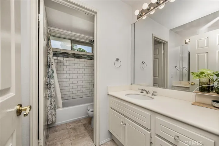 993 S Dylan Way, Anaheim Hills, California 92808