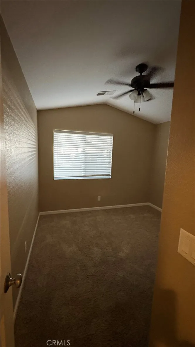 1463 Hunter, Merced, California 95340 home-pic-11