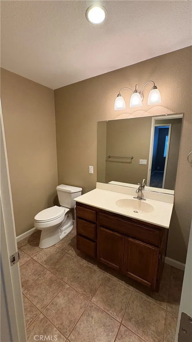 1463 Hunter, Merced, California 95340 home-pic-10