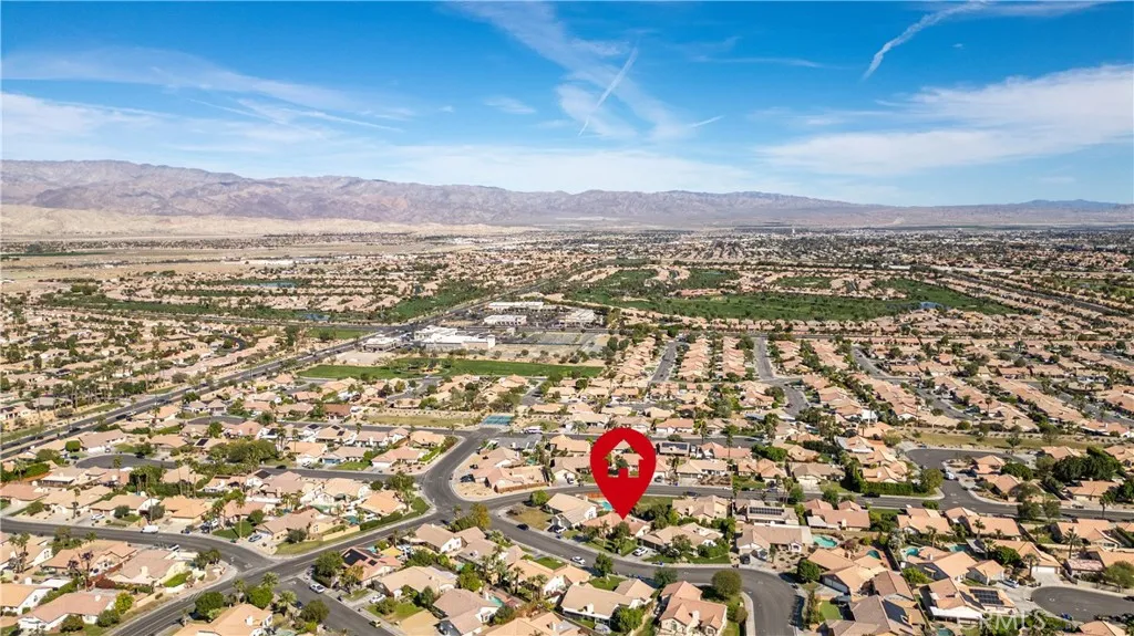 44370 Buttercup Lane, La Quinta, California 92253 home-pic-16
