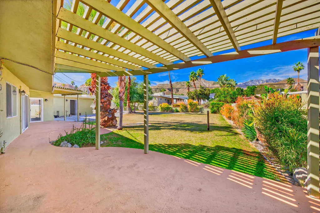 38703 Bel Air Drive, Cathedral City, California 92234 home-pic-19