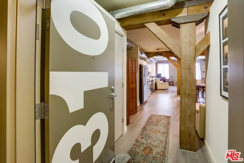527 Molino Street 310, Los Angeles, California 90013 home-pic-1