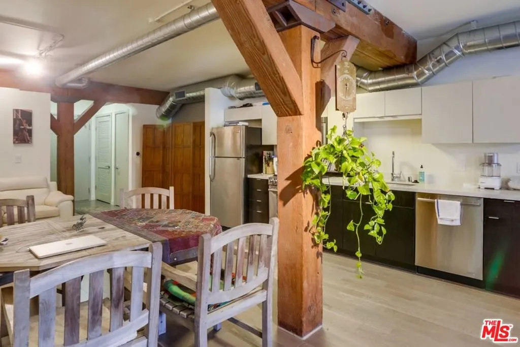 527 Molino Street 310, Los Angeles, California 90013 home-pic-3