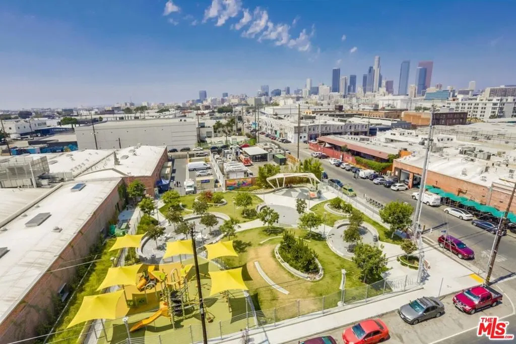 527 Molino Street 310, Los Angeles, California 90013 home-pic-13