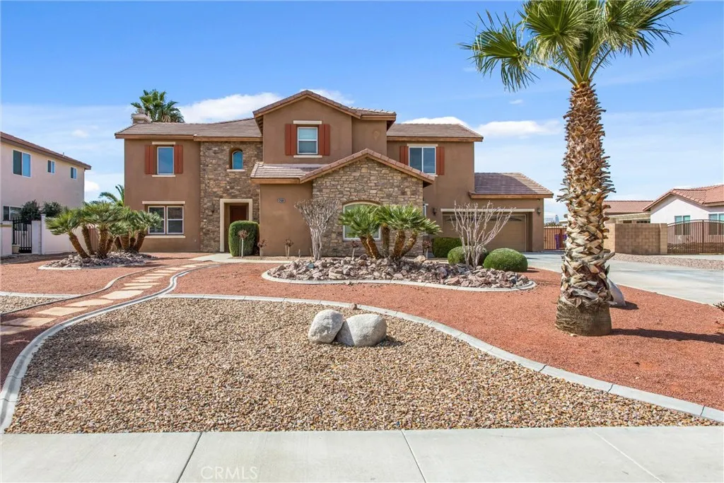12690 Mar Vista, Apple Valley, California 92308 home-pic-3