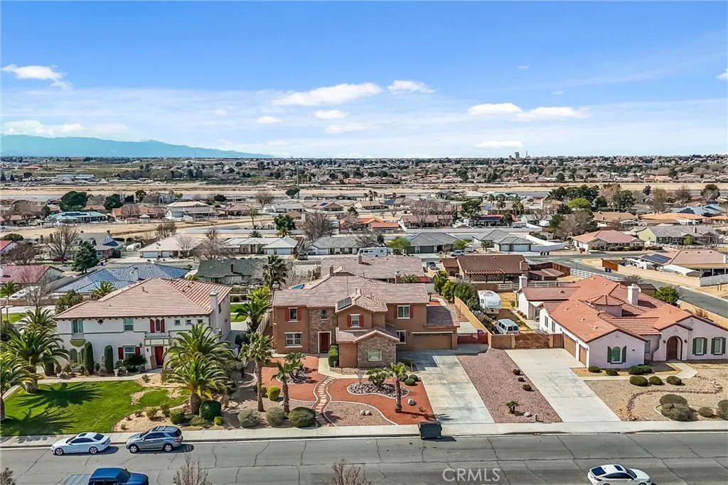12690 Mar Vista, Apple Valley, California 92308 home-pic-39