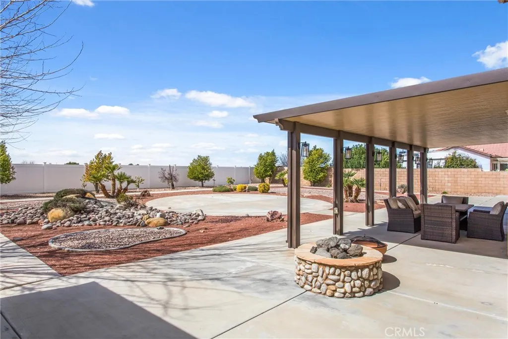 12690 Mar Vista, Apple Valley, California 92308 home-pic-30