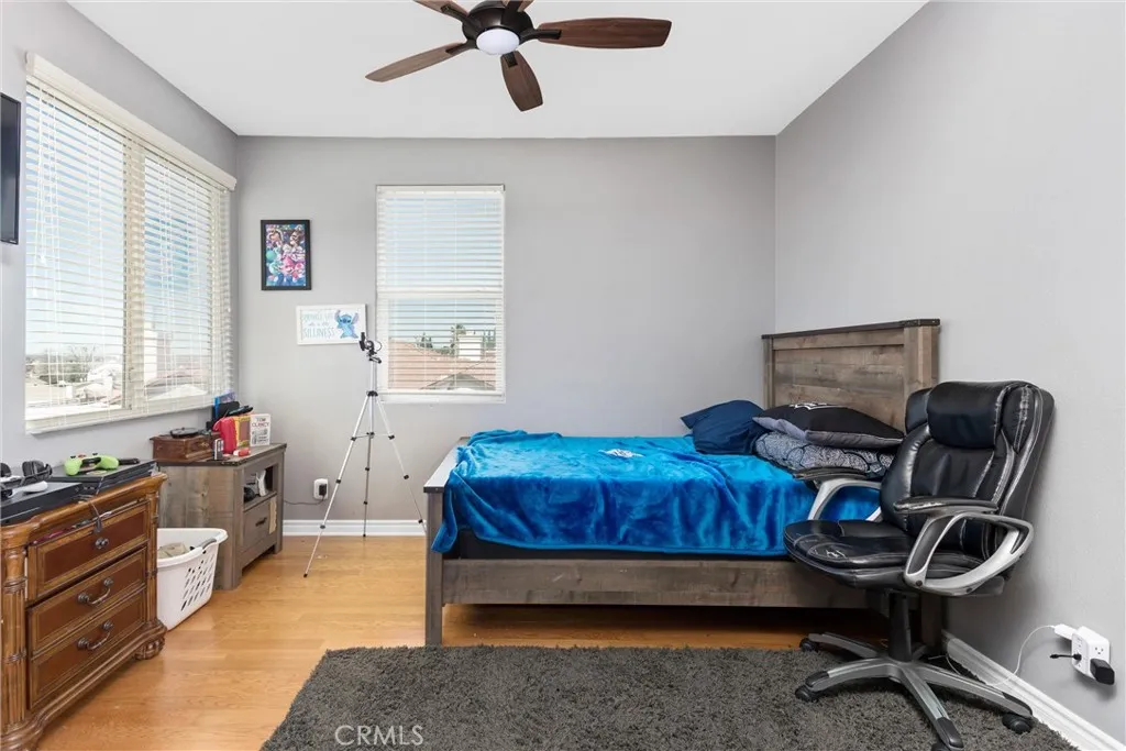 12690 Mar Vista, Apple Valley, California 92308 home-pic-24