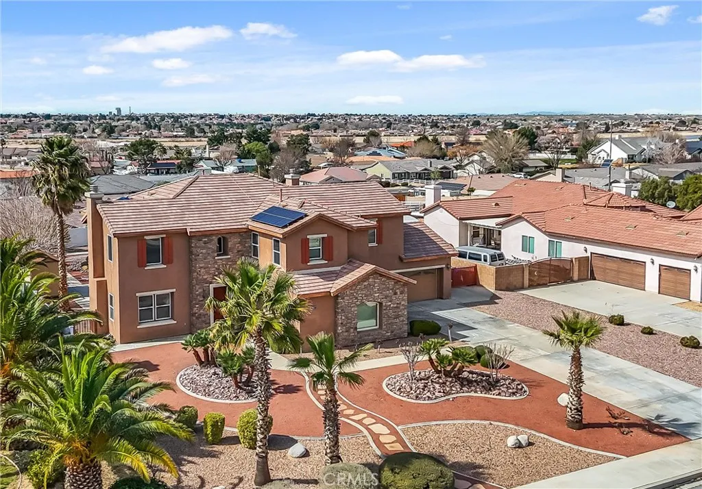 12690 Mar Vista, Apple Valley, California 92308 home-pic-37