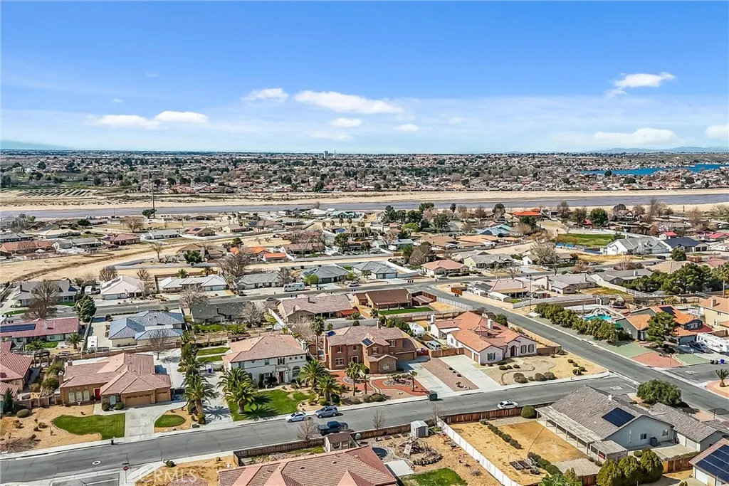 12690 Mar Vista, Apple Valley, California 92308 home-pic-42