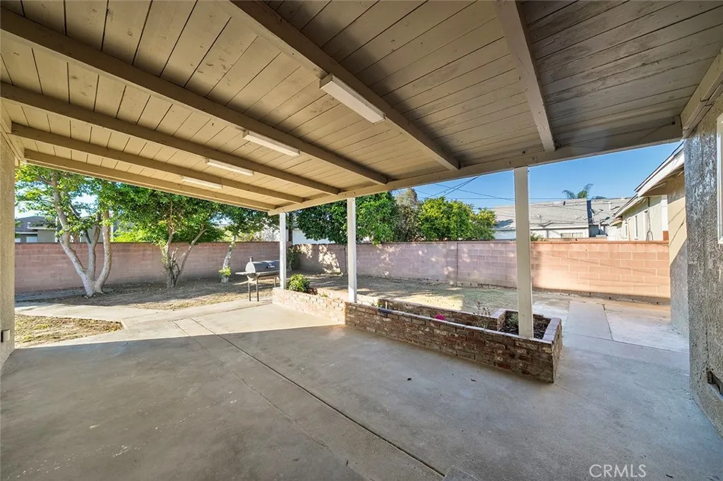 11715 Samoline, Downey, California 90241 home-pic-23