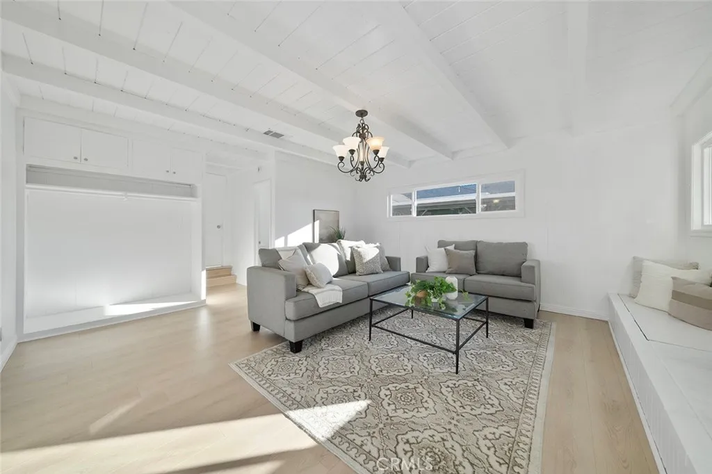 11715 Samoline, Downey, California 90241 home-pic-20
