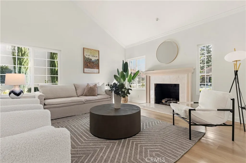 18 Eden, Irvine, California 92620 home-pic-4