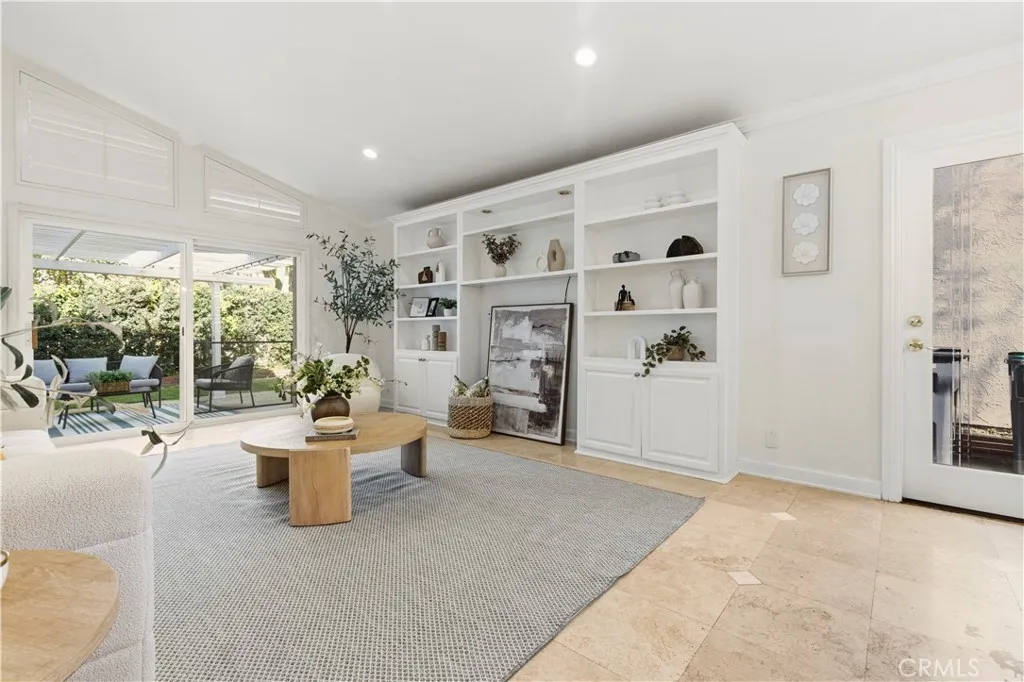 18 Eden, Irvine, California 92620 home-pic-20