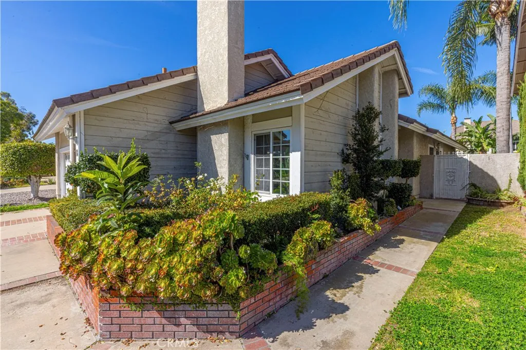 18 Eden, Irvine, California 92620 home-pic-42