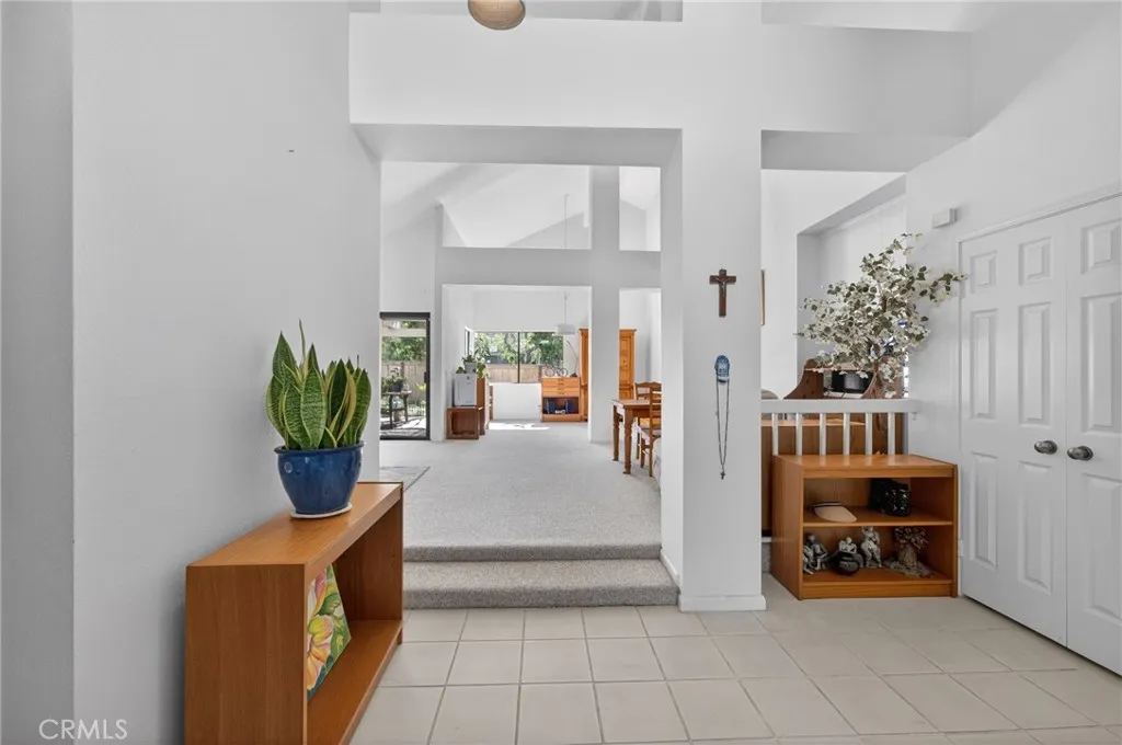 10 Pinewood, Irvine, California 92604 home-pic-2
