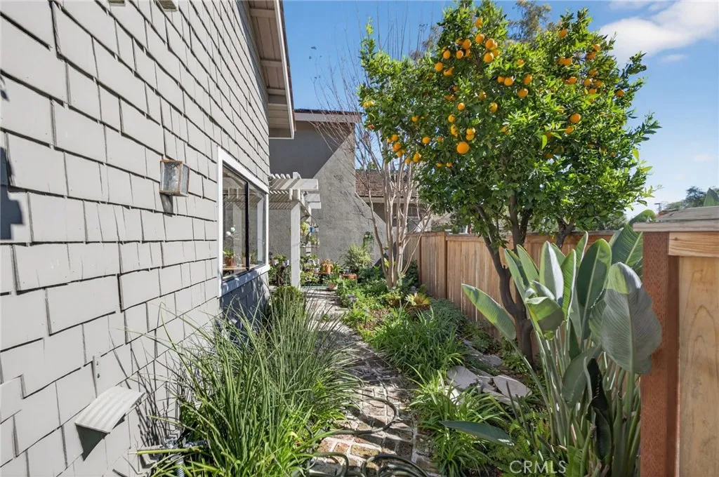 10 Pinewood, Irvine, California 92604 home-pic-31