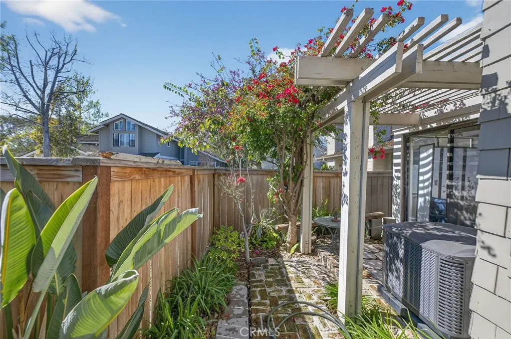 10 Pinewood, Irvine, California 92604 home-pic-29