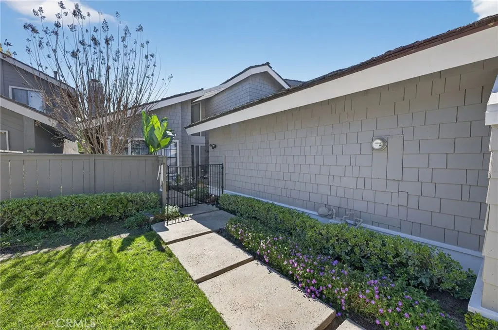 10 Pinewood, Irvine, California 92604 home-pic-34