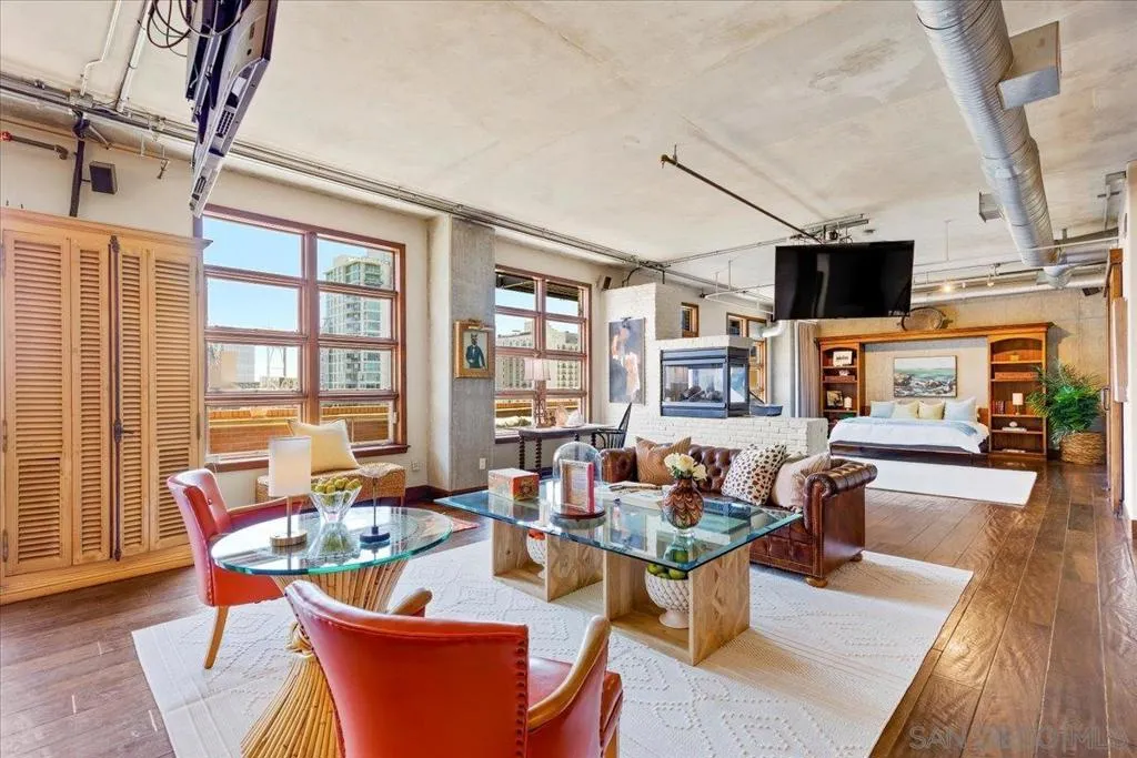 877 Island Ave 1006, San Diego, California 92101 home-pic-10