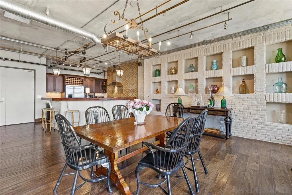 877 Island Ave 1006, San Diego, California 92101 home-pic-18