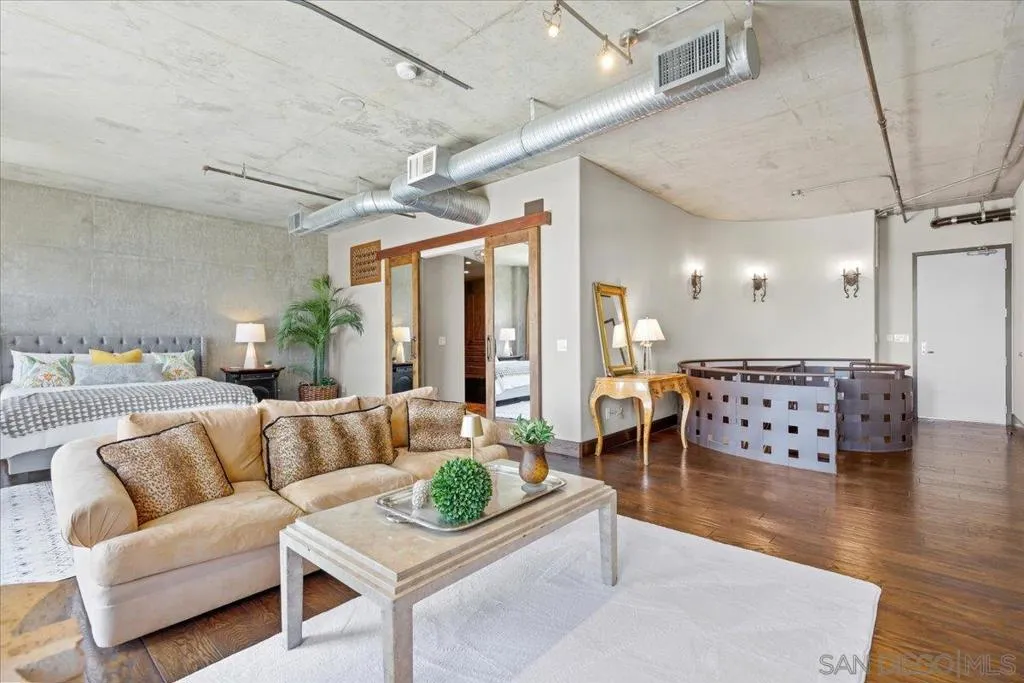 877 Island Ave 1006, San Diego, California 92101 home-pic-40
