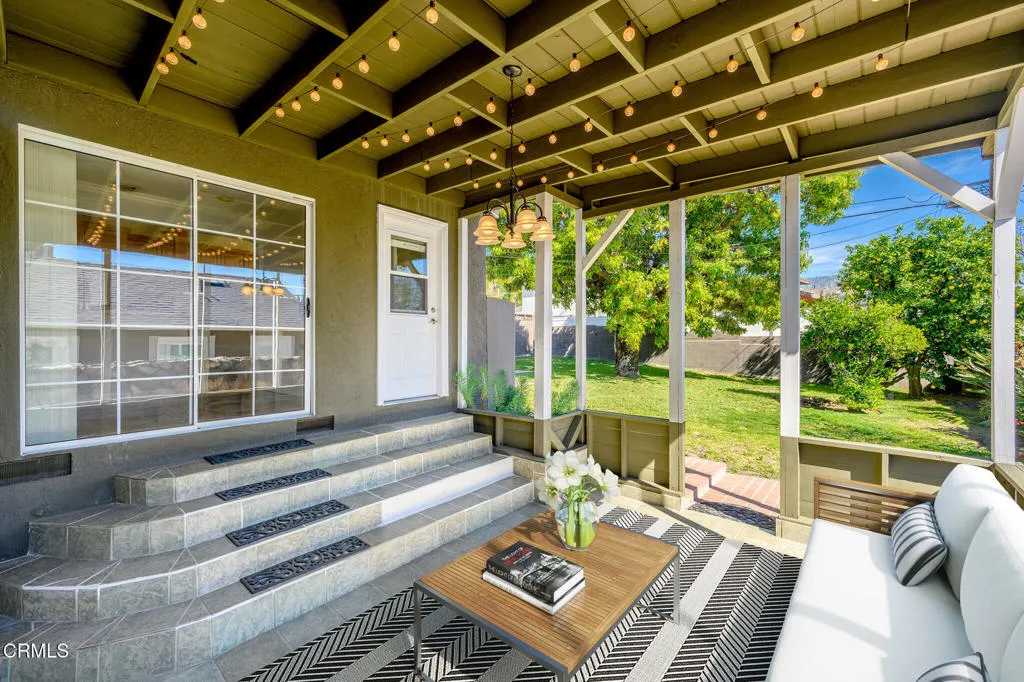 2444 N Parish Place, Burbank, California 91504 home-pic-29