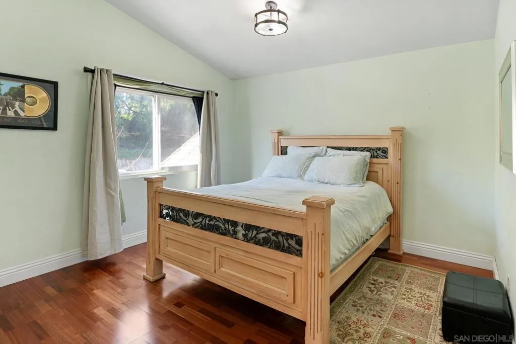 14192 Chicarita Creek Rd, San Diego, California 92128 home-pic-23