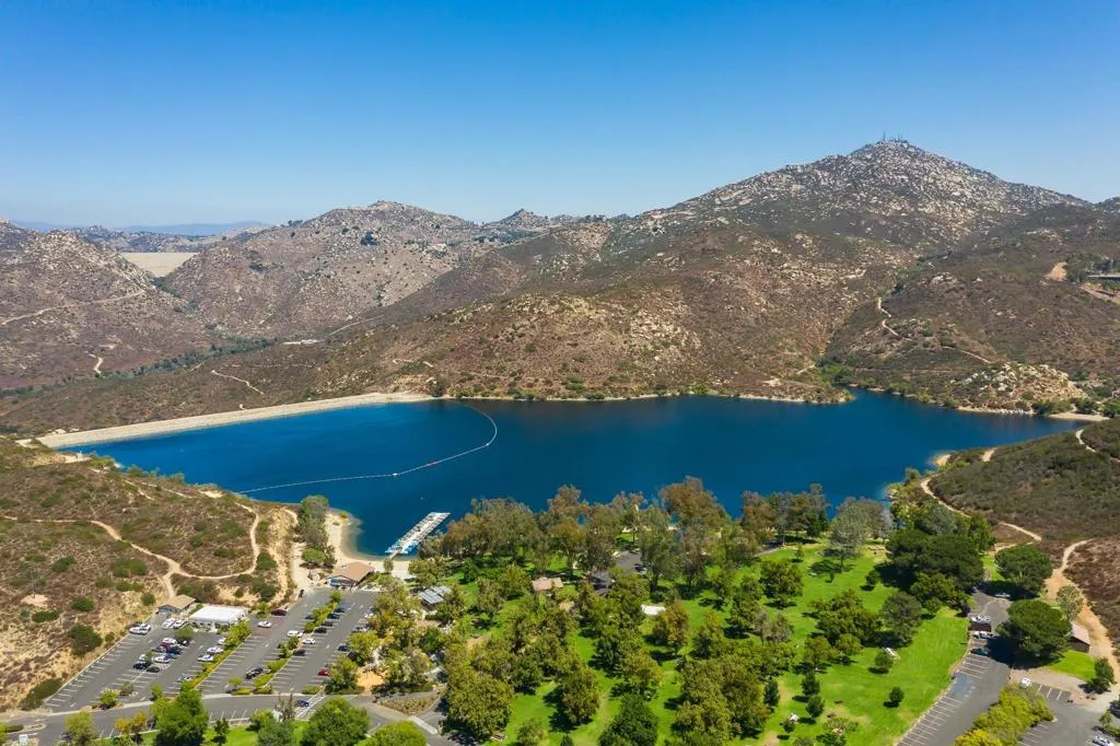 14192 Chicarita Creek Rd, San Diego, California 92128 home-pic-46