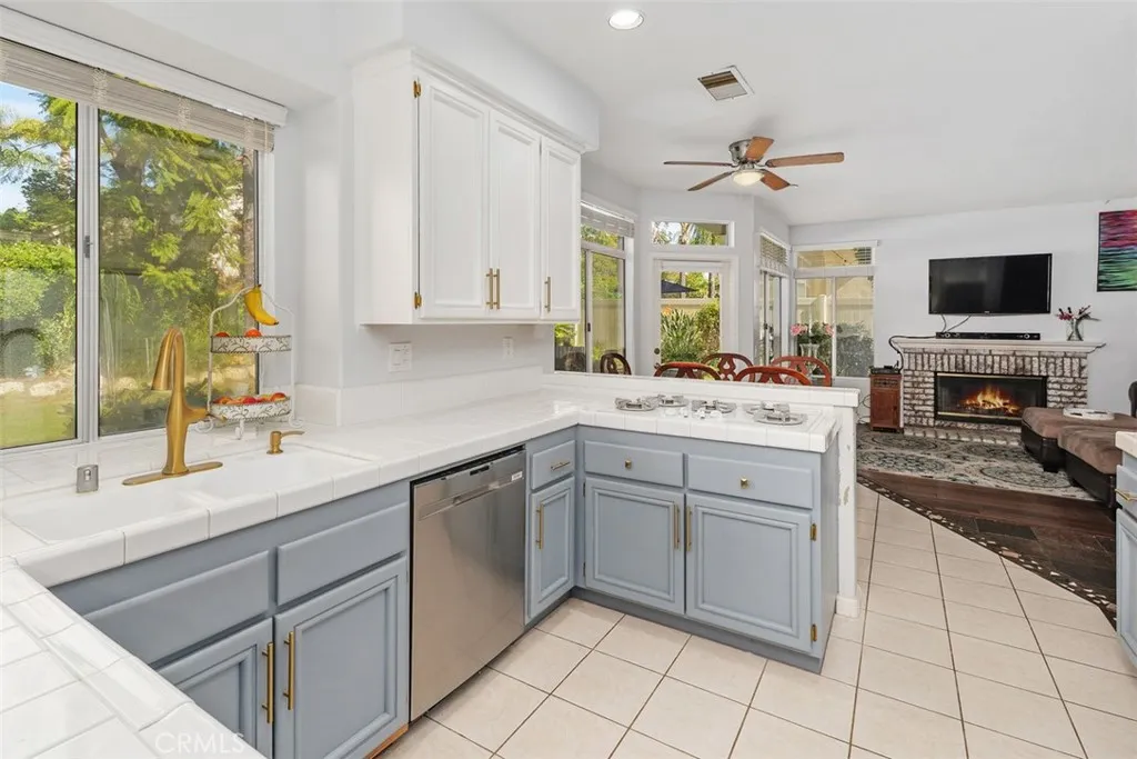 32038 Corte Eldorado, Temecula, California 92592 home-pic-7