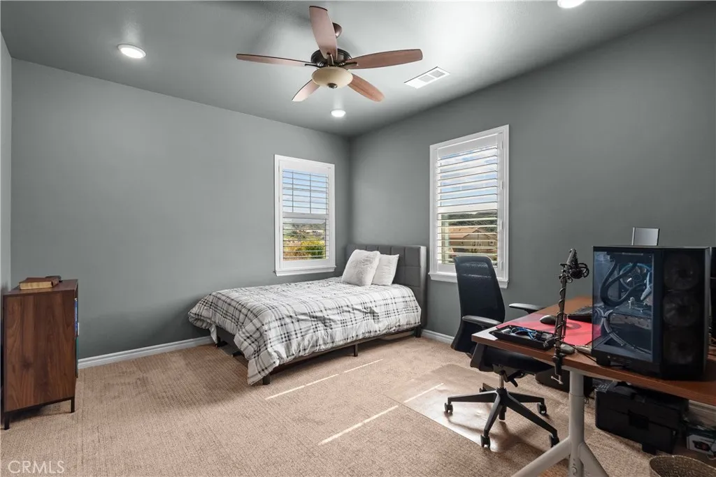 22385 Copper Mountain Court, Saugus, California 91350 home-pic-50