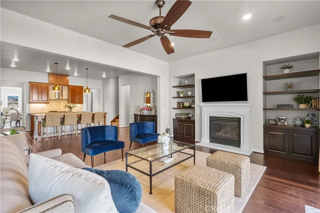 22385 Copper Mountain Court, Saugus, California 91350 home-pic-23