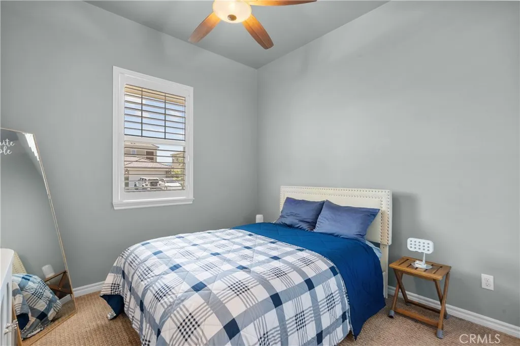 22385 Copper Mountain Court, Saugus, California 91350 home-pic-33