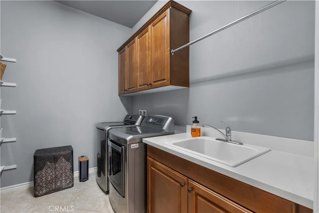 22385 Copper Mountain Court, Saugus, California 91350 home-pic-37