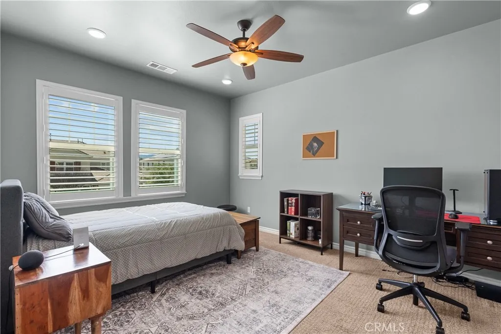 22385 Copper Mountain Court, Saugus, California 91350 home-pic-52