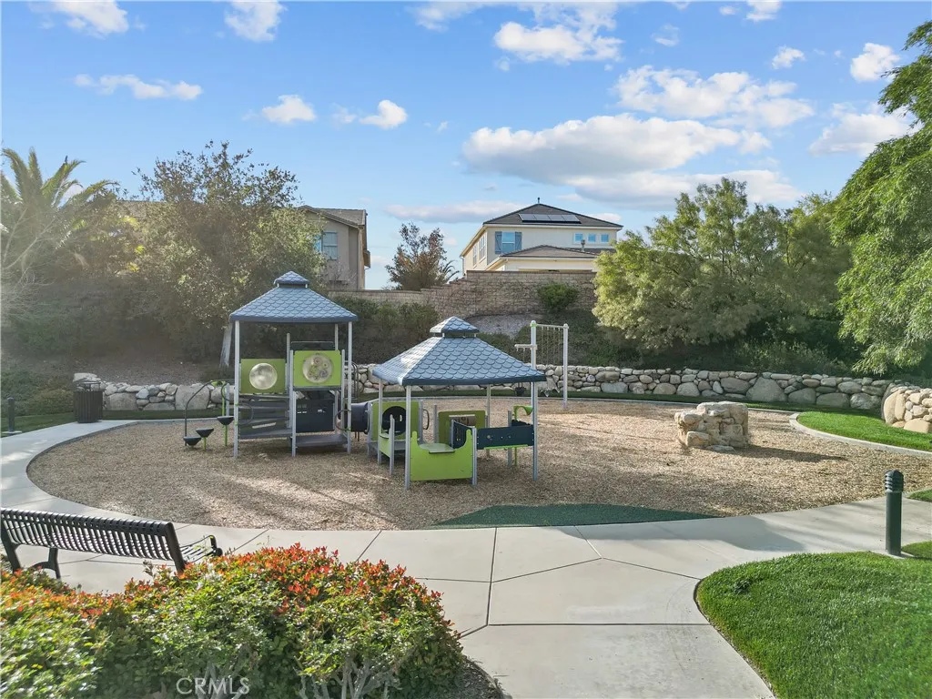 22385 Copper Mountain Court, Saugus, California 91350 home-pic-71
