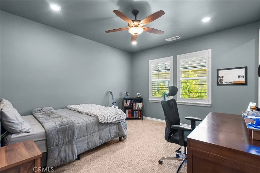 22385 Copper Mountain Court, Saugus, California 91350 home-pic-47