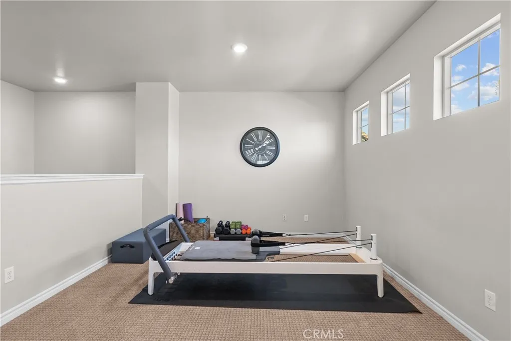 22385 Copper Mountain Court, Saugus, California 91350 home-pic-45