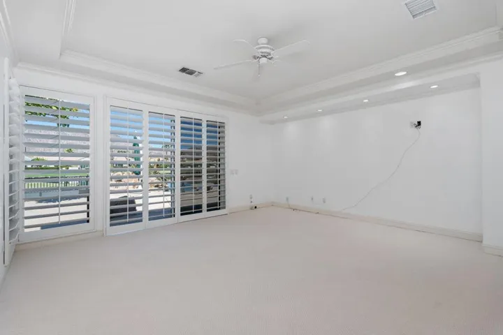 25_11875546_182455_182455-EI-125