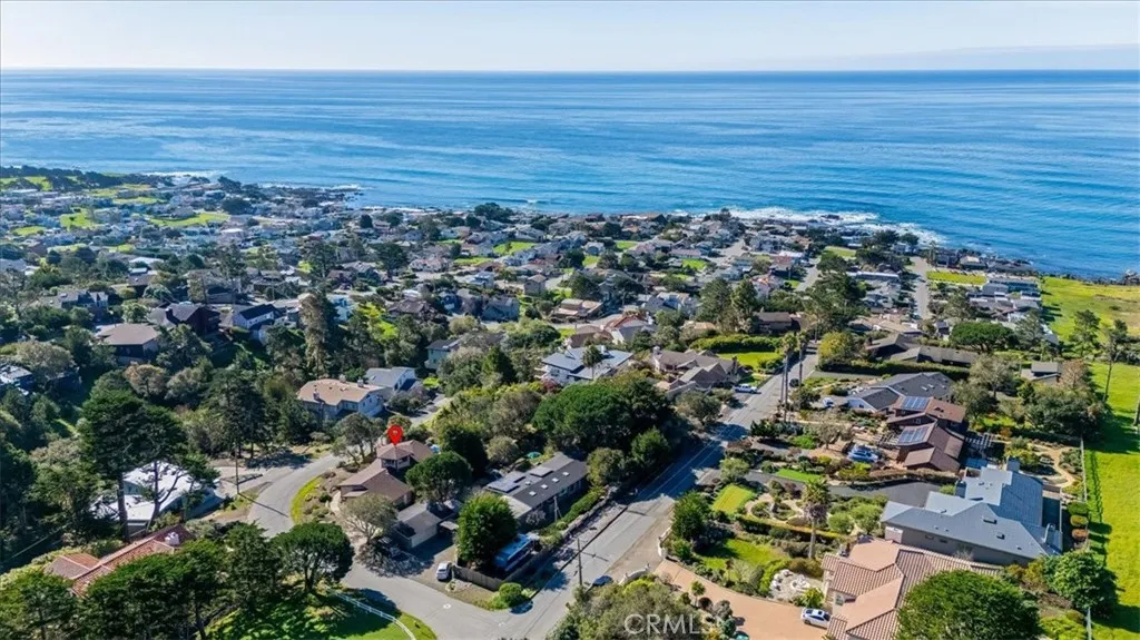 679 Orlando, Cambria, California 93428 home-pic-65