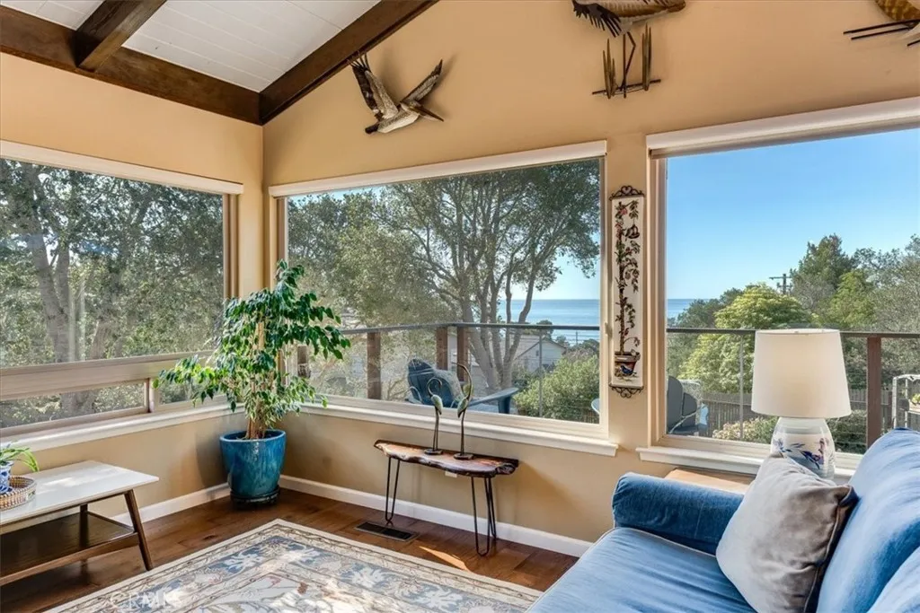 679 Orlando, Cambria, California 93428 home-pic-24