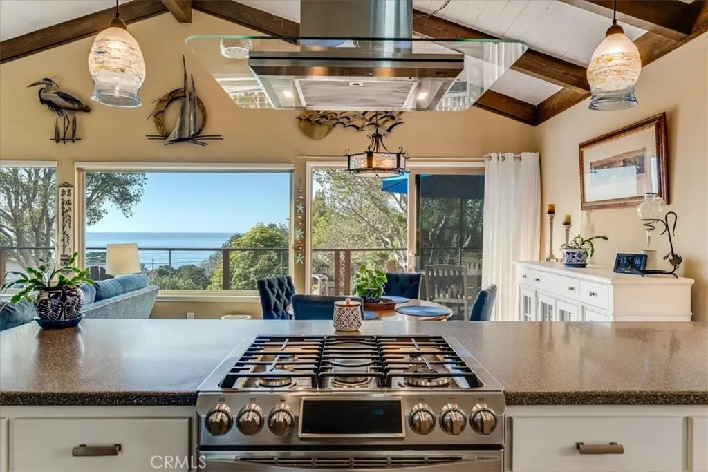 679 Orlando, Cambria, California 93428 home-pic-17