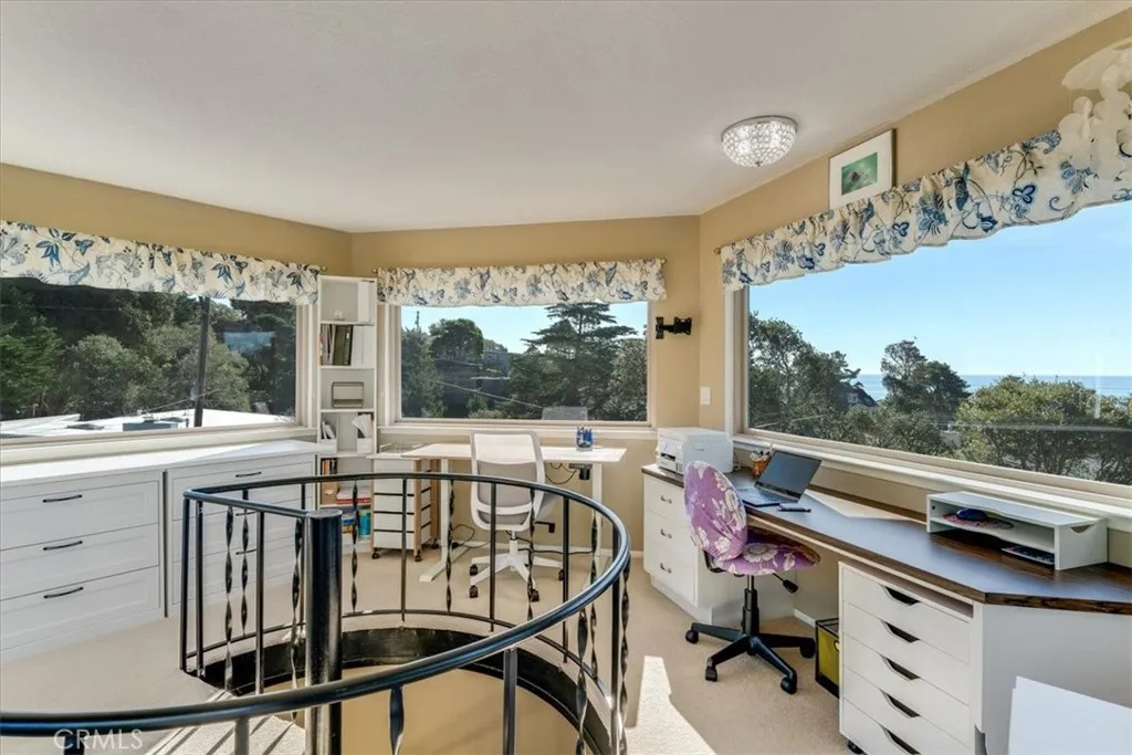 679 Orlando, Cambria, California 93428 home-pic-41