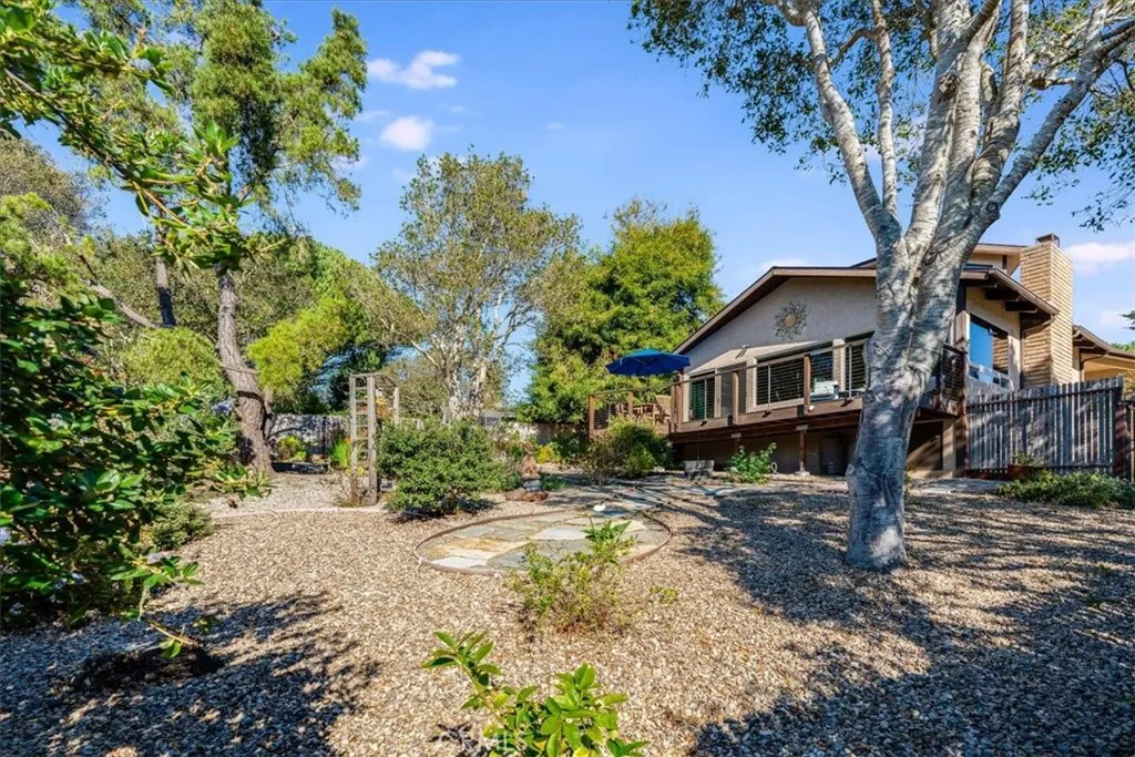 679 Orlando, Cambria, California 93428 home-pic-42