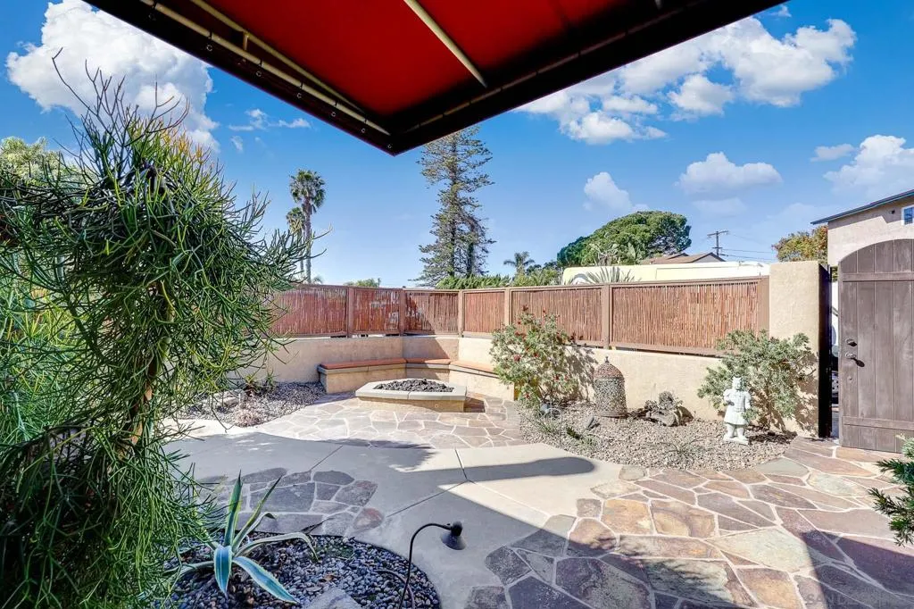 1427 Galveston St, San Diego, California 92110 home-pic-46