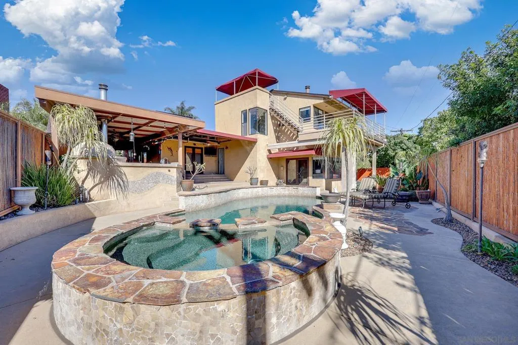 1427 Galveston St, San Diego, California 92110 home-pic-4