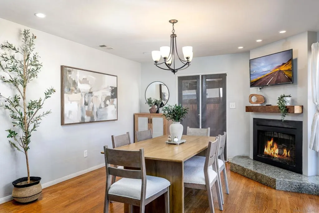 1427 Galveston St, San Diego, California 92110 home-pic-11